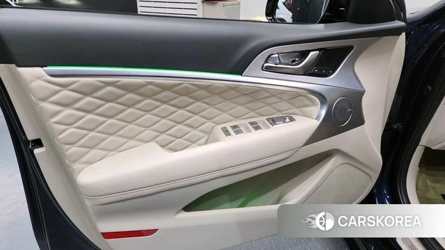 Genesis G70 id 4325755 из Кореи 16