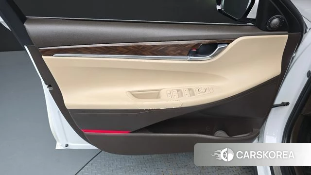 Hyundai Grandeur IG id 4626476 из Кореи 16