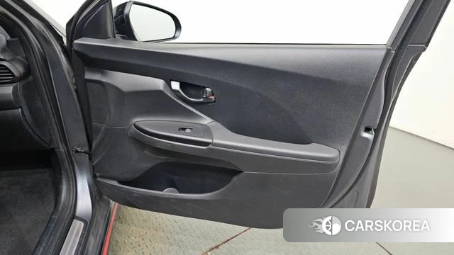 Hyundai Veloster (JS) id 4638132 из Кореи 16