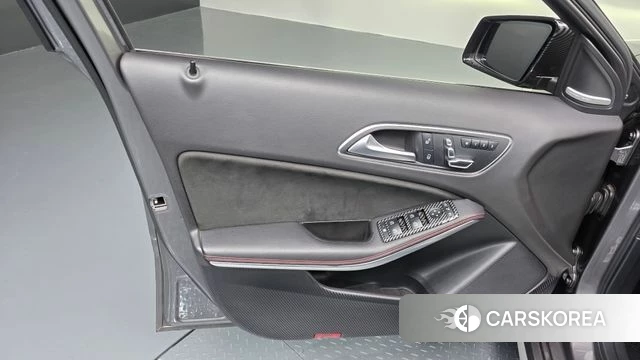 Mercedes-Benz A-Class W176 id 4502706 из Кореи 16