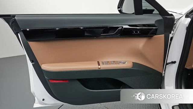 Hyundai Grandeur Hybrid (GN7) id 4608059 из Кореи 16