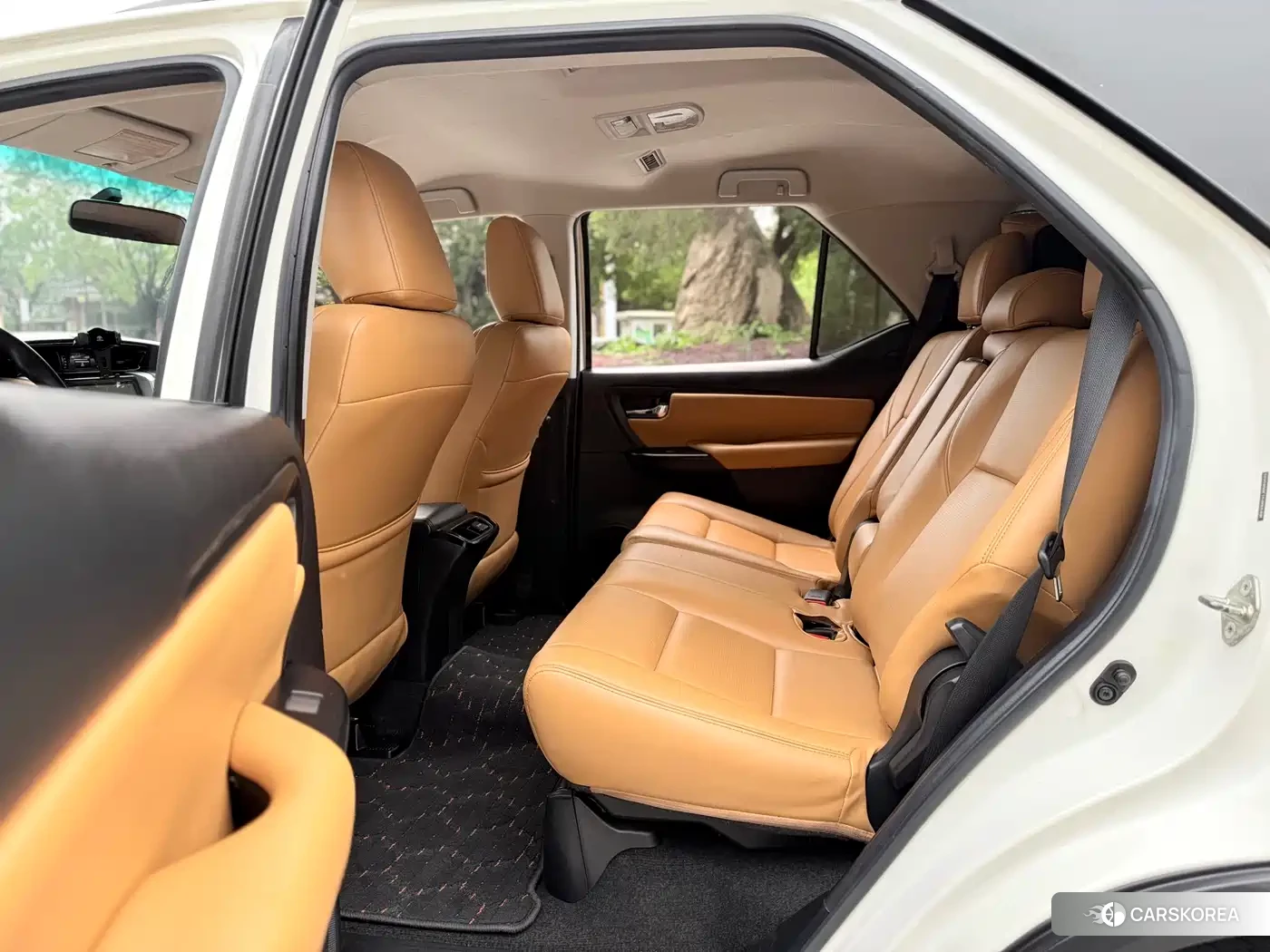 Toyota Fortuner id 4589541 из Китая 16