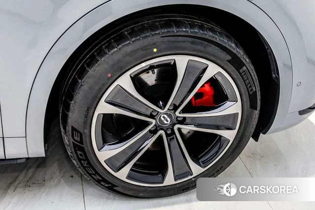 AITO Ask the world M8 id 3913817 из Китая 16