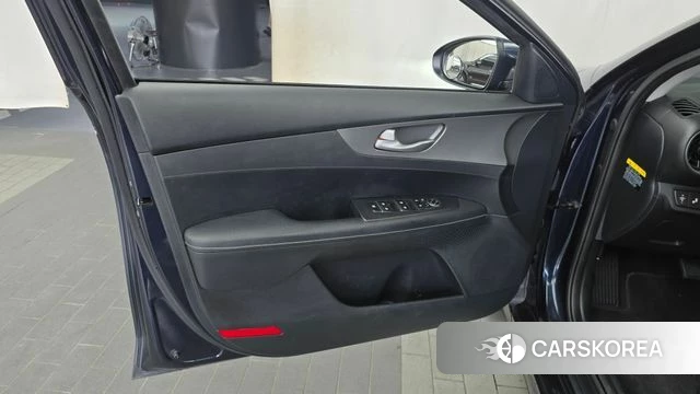 Kia Come New K3 id 4471615 из Кореи 16