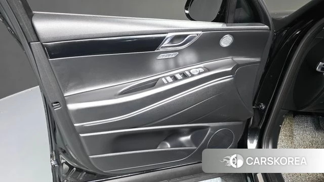 Genesis GV80 id 4303618 из Кореи 16