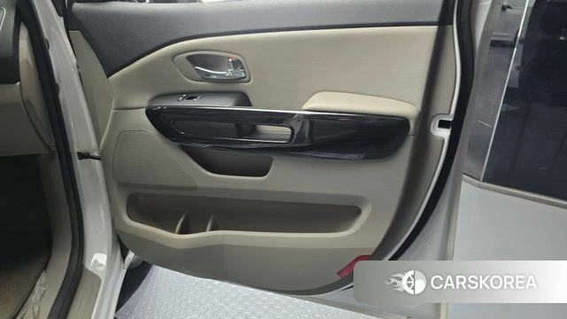 Kia The New Carnival id 4331738 из Кореи 16