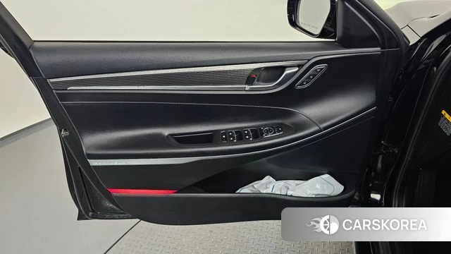 Hyundai Grandeur IG Hybrid id 4557732 из Кореи 16