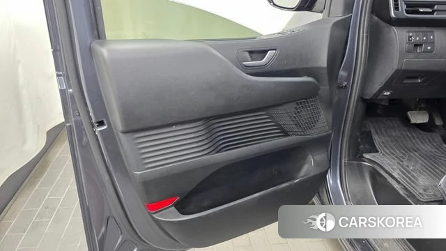Hyundai Staria id 4470020 из Кореи 16