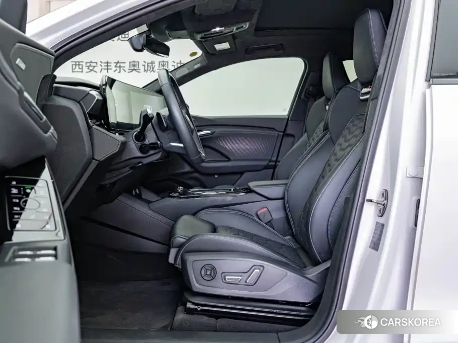 Audi Q6L Sportback id 4601755 из Китая 16