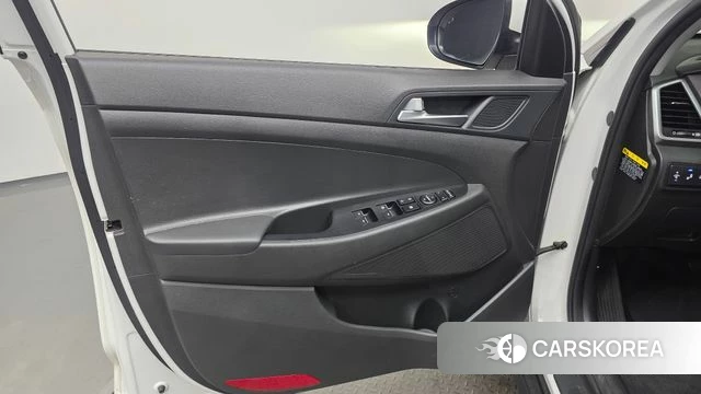 Hyundai All New Tucson id 4448351 из Кореи 16