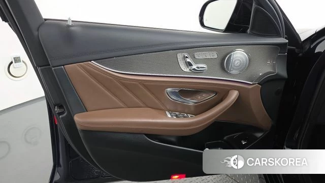 Mercedes-Benz E-Class W213 id 4732478 из Кореи 16