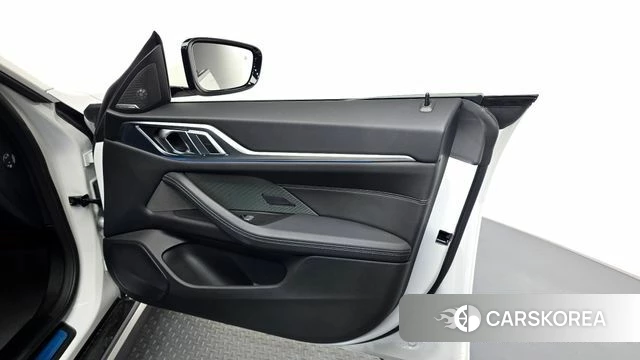 BMW i4 id 4763046 из Кореи 16