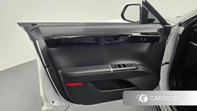Hyundai Grandeur (GN7) id 4456730 из Кореи 16