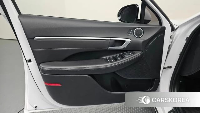 Hyundai Sonata D Edge Hybrid (DN8) id 4315222 из Кореи 16