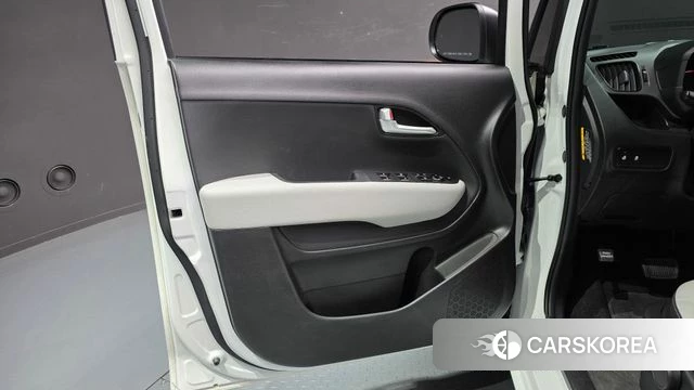 Kia The New Kia Ray id 4427468 из Кореи 16
