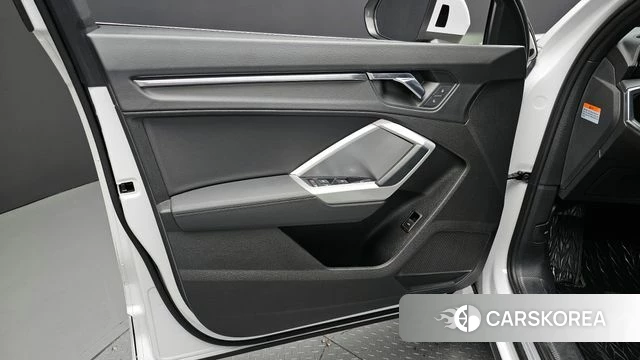 Audi Q3 (F3) id 4317396 из Кореи 16