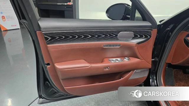 Genesis G90 (RS4) id 4549347 из Кореи 16