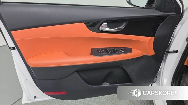 Kia The New K3 2nd generation id 4555016 из Кореи 16
