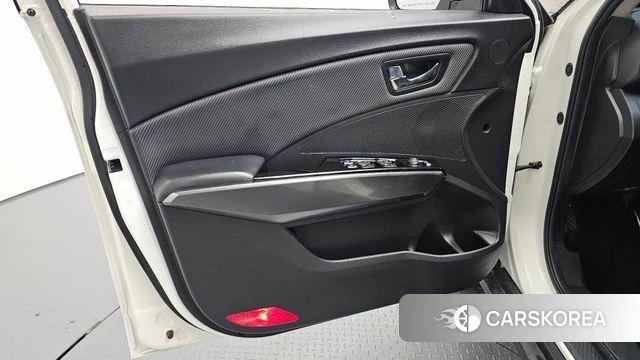 Ssangyong Berry New Tivoli id 4549973 из Кореи 16
