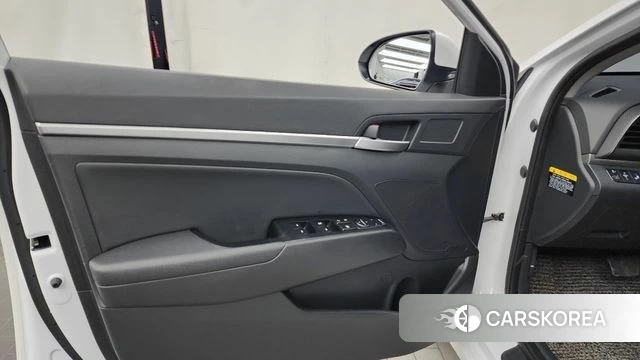 Hyundai The New Avante AD id 4647613 из Кореи 16