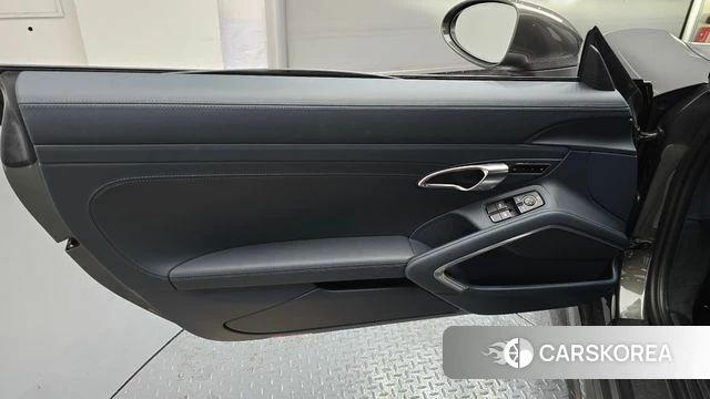 Porsche 718 Cayman id 4855343 из Кореи 16