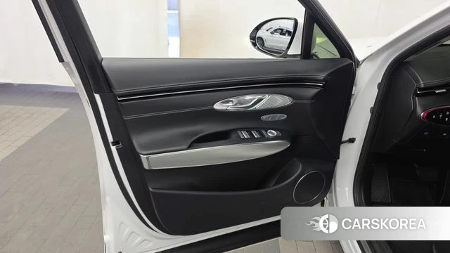 Genesis GV70 id 4778972 из Кореи 16