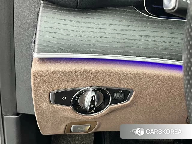 Mercedes-Benz E-class id 4272102 из Китая 16