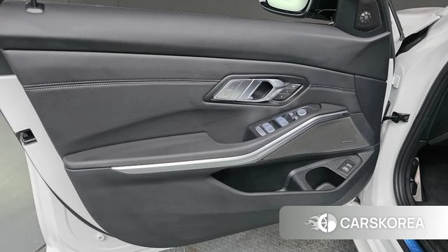 BMW 3 Series (G20) id 4266170 из Кореи 16