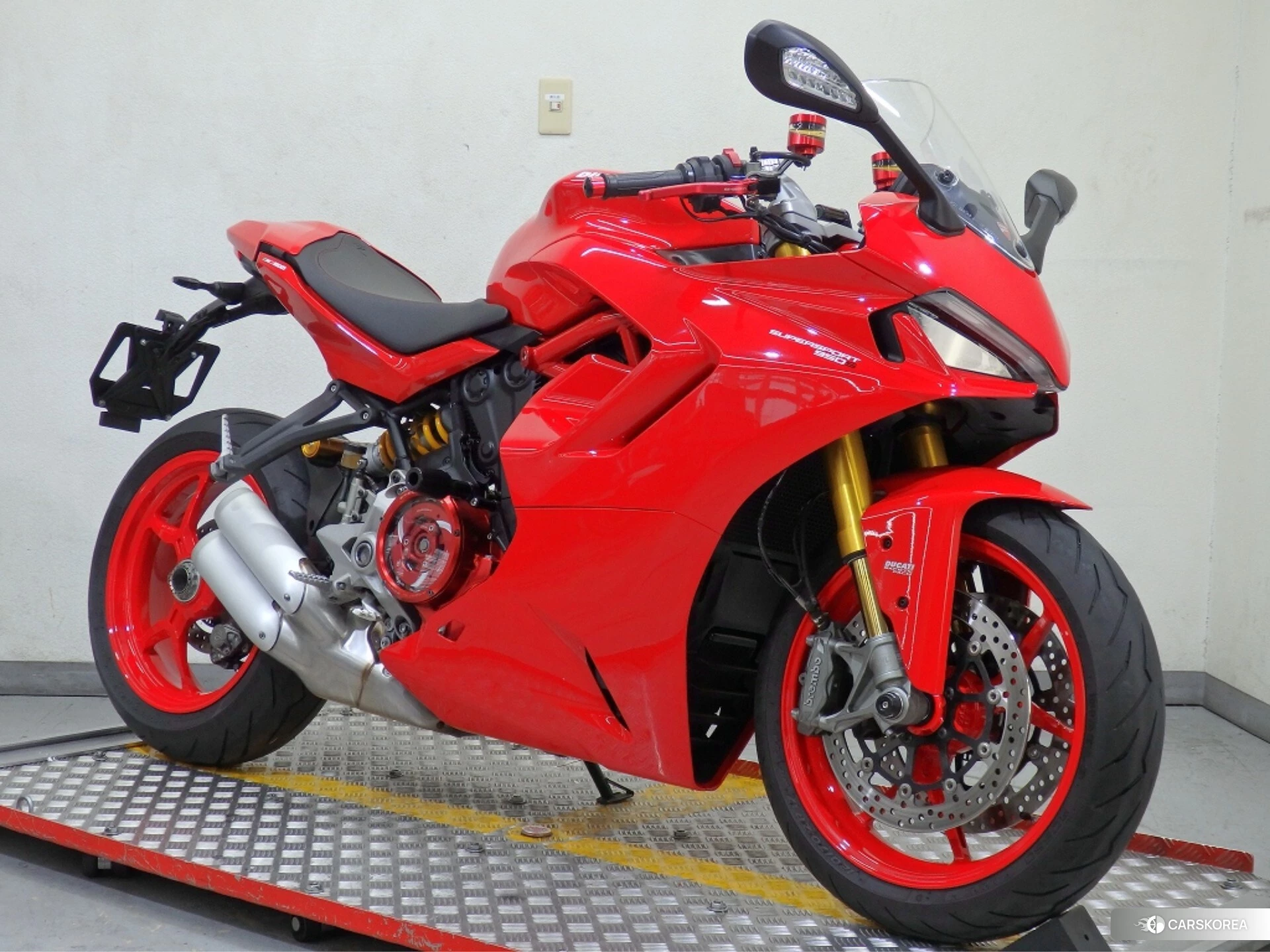 Проданный Ducati SUPERSPORT S id 3951995 из Японии, фото 16