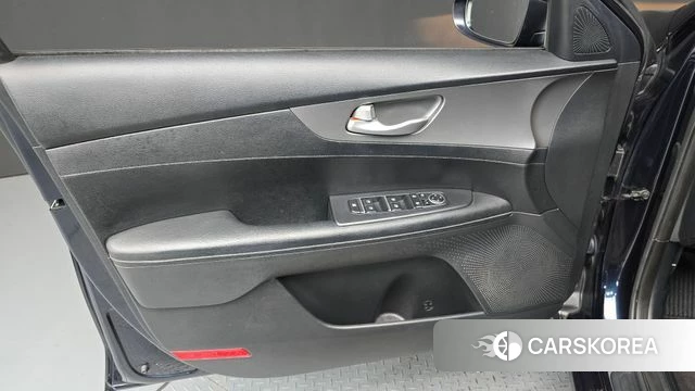 Kia Come New K3 id 4722593 из Кореи 16