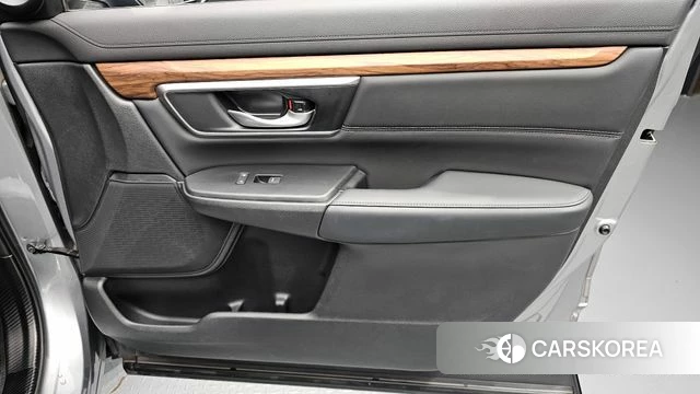 Honda CR-V 5th generation id 4445061 из Кореи 16
