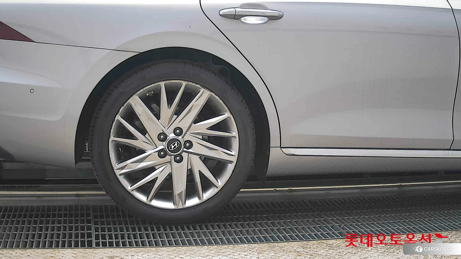 Hyundai Grandeur id 4296757 из Кореи 16