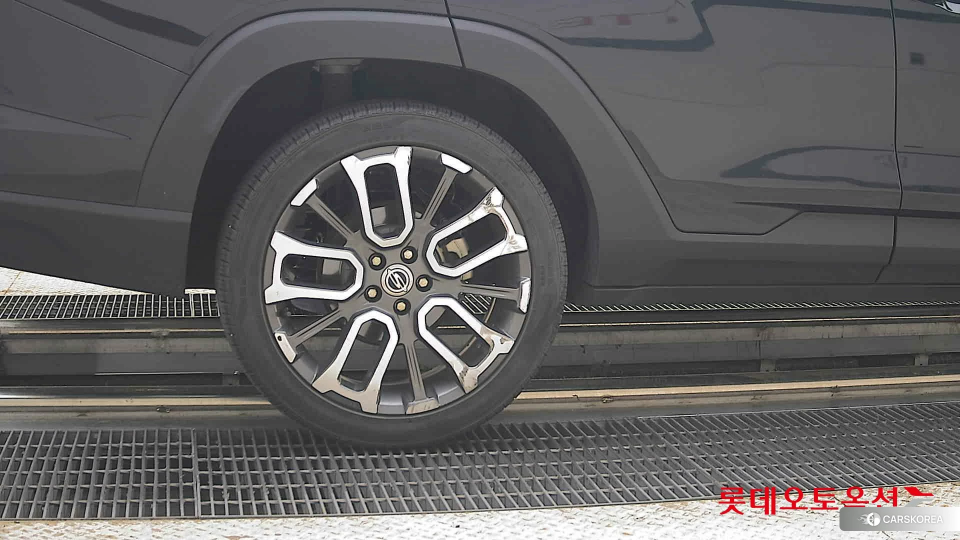 SsangYong Torres id 4909349 из Кореи 16