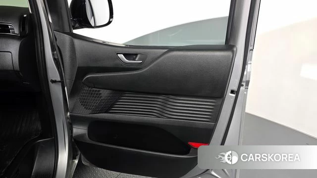 Hyundai Staria id 4533969 из Кореи 16