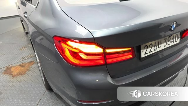 BMW 5 Series (G30) id 4435267 из Кореи 16