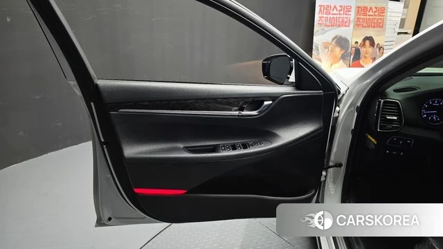 Hyundai Grandeur IG id 4225422 из Кореи 16