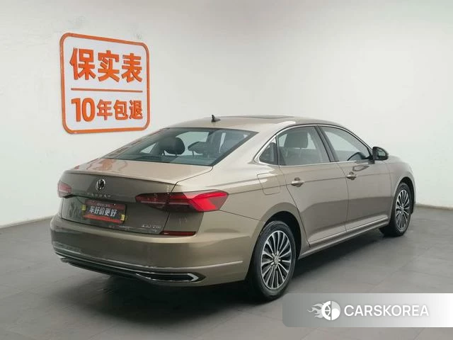 Volkswagen Passat id 4261160 из Китая 16