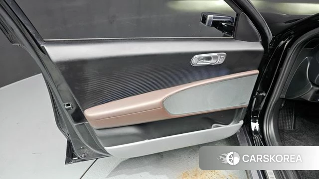 Hyundai Ionic 6 id 4591059 из Кореи 16