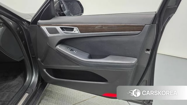 Genesis G80 id 4435642 из Кореи 16