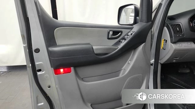 Hyundai The New Grand Starex id 4586545 из Кореи 16