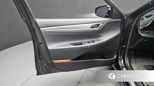 Hyundai The New Grandeur IG id 4518438 из Кореи 16