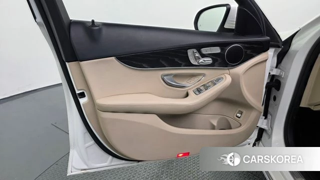 Mercedes-Benz C-Class W205 id 4672558 из Кореи 16