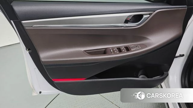 Hyundai The New Grandeur IG id 4849514 из Кореи 16