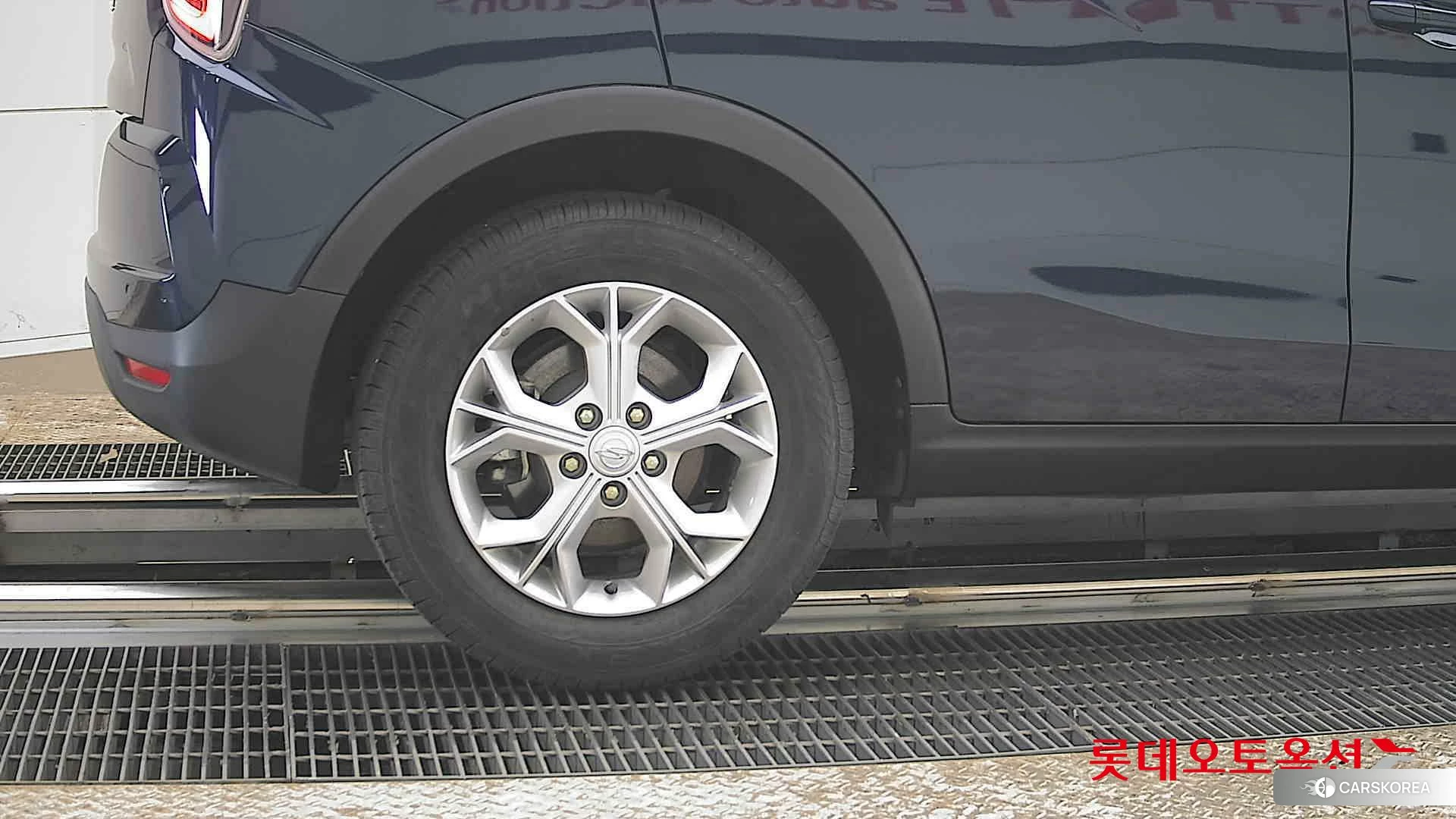 SsangYong Tivoli id 3882198 из Кореи 16