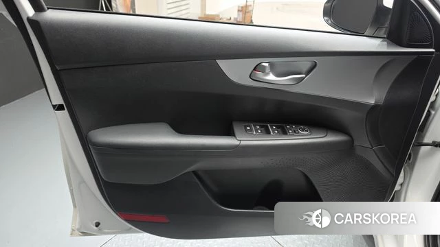 Kia The New K3 2nd generation id 4495038 из Кореи 16