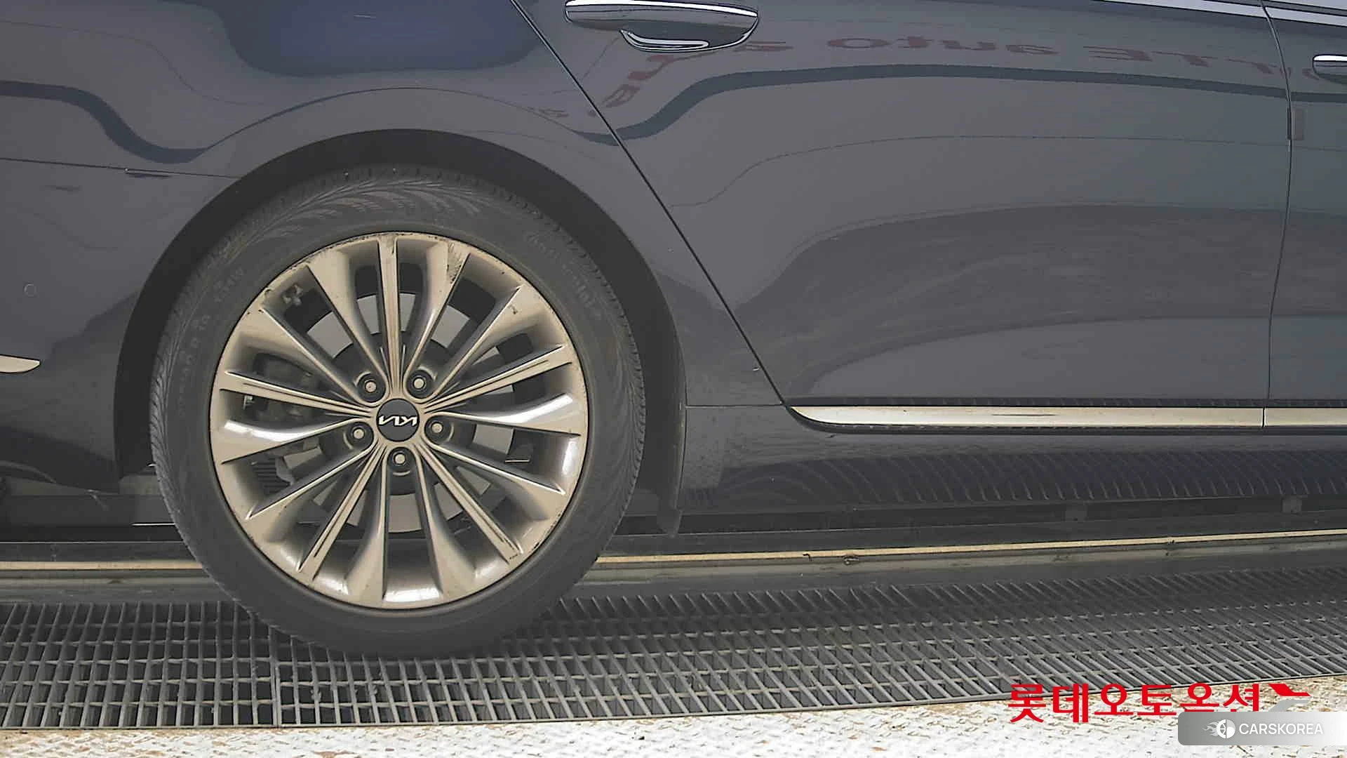 Kia K9 id 4902449 из Кореи 16