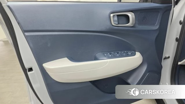 Hyundai Venue id 4308291 из Кореи 16