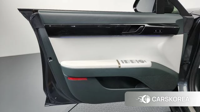 Hyundai Grandeur (GN7) id 4195030 из Кореи 16