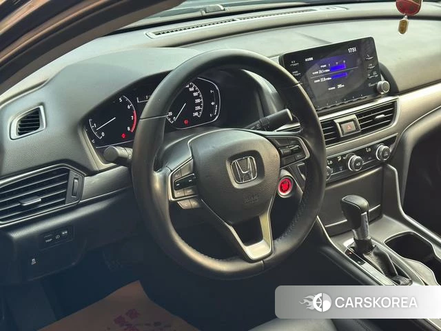 Honda Accord id 4313597 из Китая 16