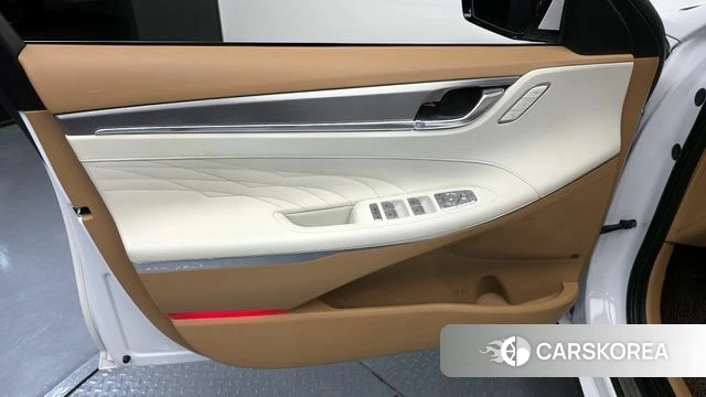 Hyundai The New Grandeur IG id 4195751 из Кореи 16